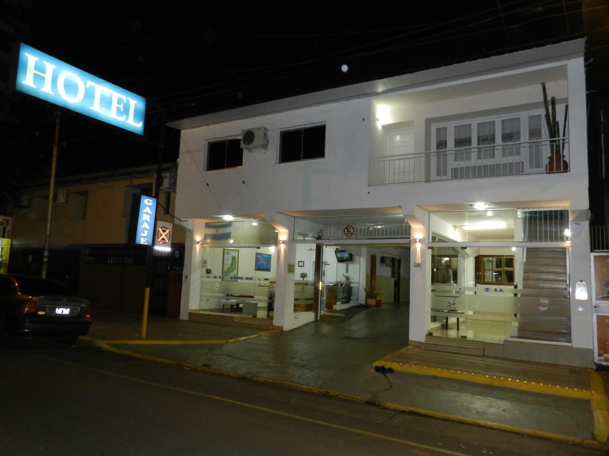 Hotel Colon Посадас Екстериор снимка