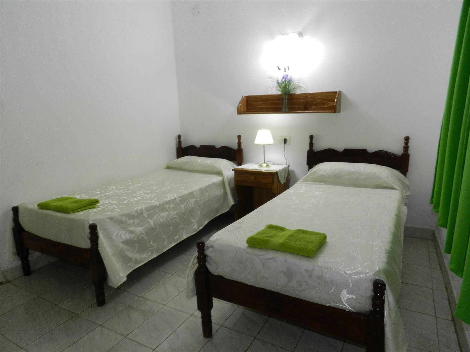 Hotel Colon Посадас Екстериор снимка